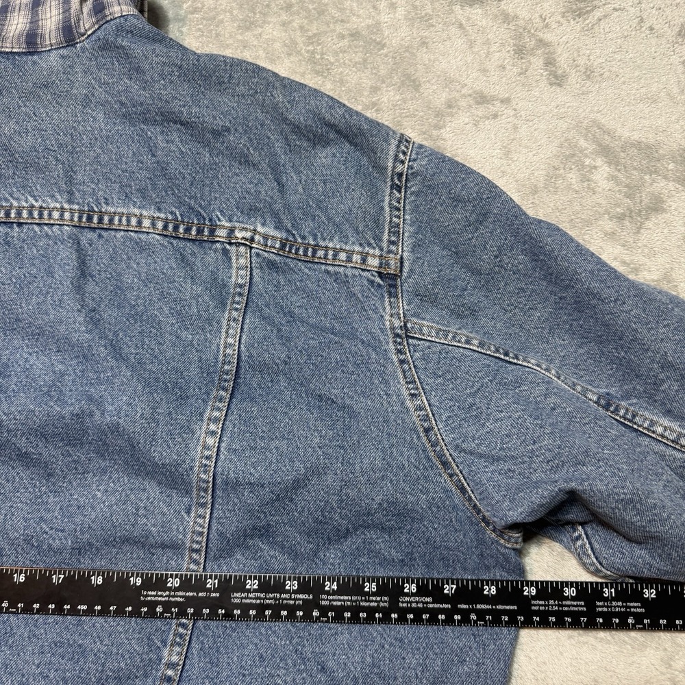 Vintage Levi's Plaid Lined Denim Trucker Jacket XL Made in USA 70699 Blue - Picture 12 of 13